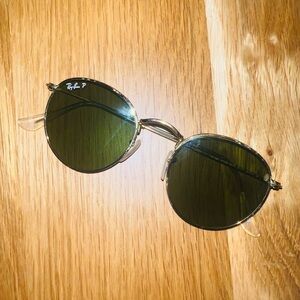 Ray-Ban Sunglasses with Dark Green Lenses